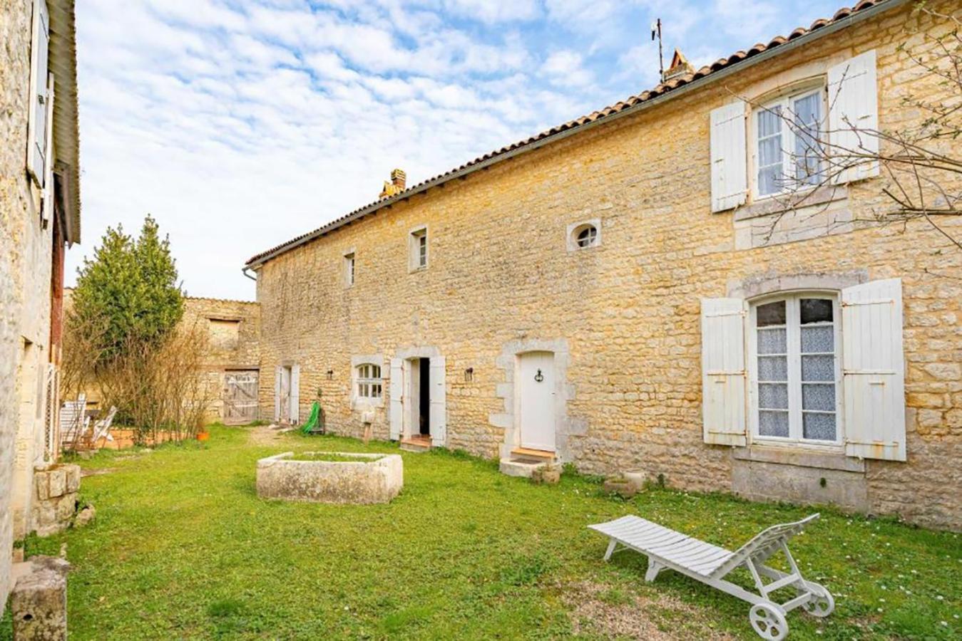 Chambres Et Table D'Hotes Maison Garesche Nieulle-sur-Seudre Exterior photo